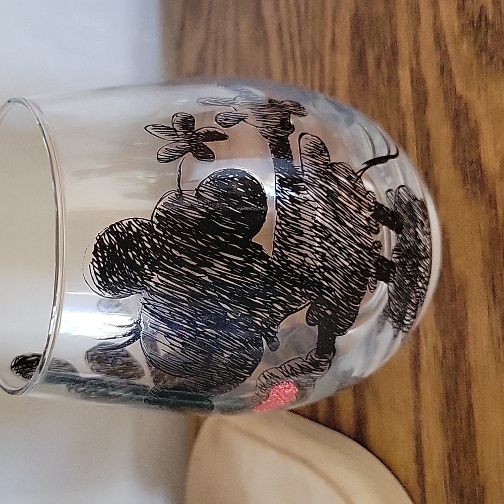 Disney Mickey & Minnie Mouse Glass - Picture 4 of 9